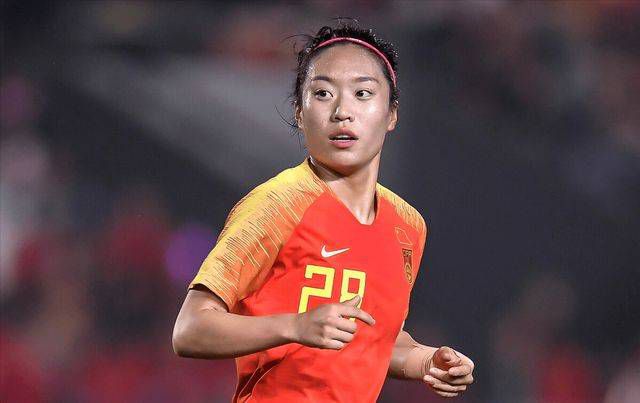 制服美女视频一区